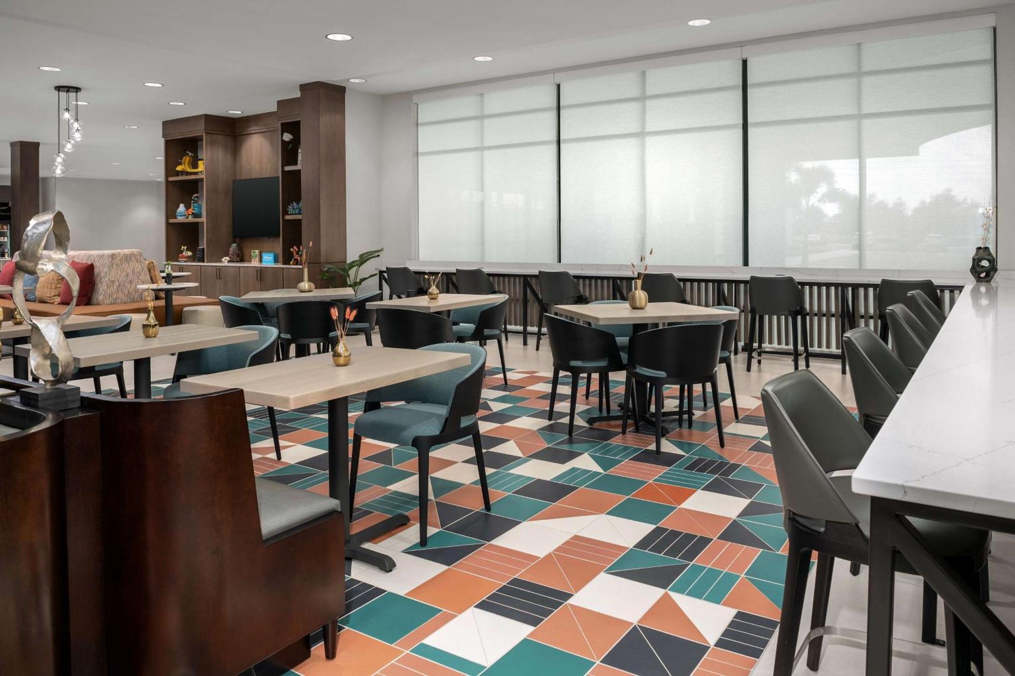 Hampton Inn Orlando Southeast Nona Narcoossee Eksteriør bilde